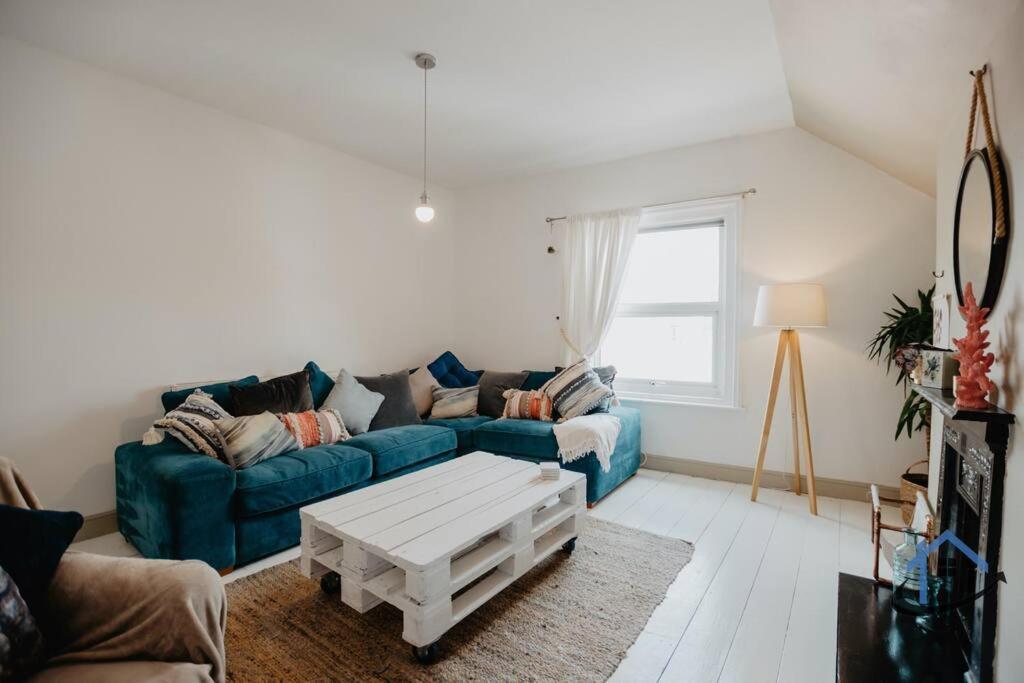 Indigo Snug - Gorgeous 2 Bed Flat In The Heart Of Cromer Exterior photo